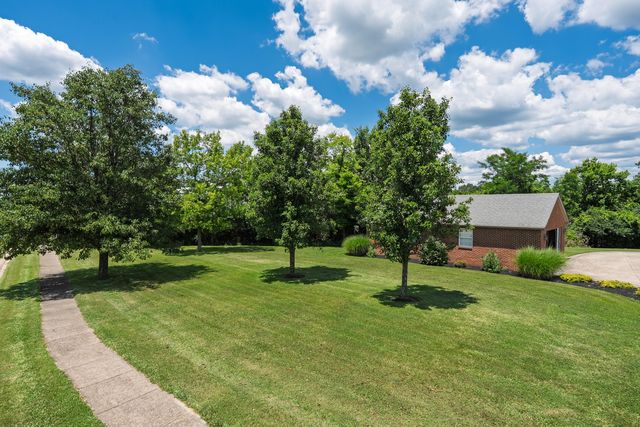 102 Harbour Pointe Drive, Williamstown, KY 41097
