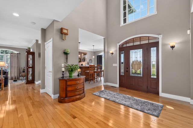 102 Harbour Pointe Drive, Williamstown, KY 41097