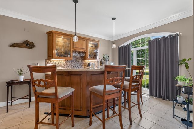 102 Harbour Pointe Drive, Williamstown, KY 41097