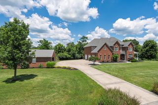 102 Harbour Pointe Drive, Williamstown, KY 41097