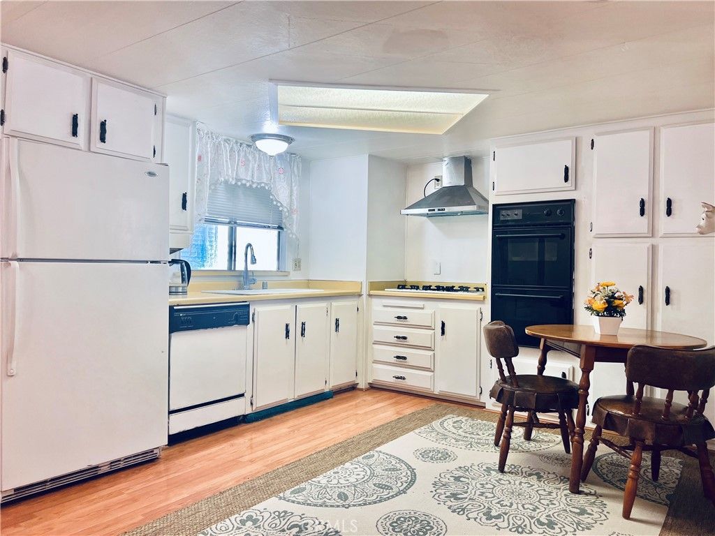 Image 14 of property listing at 1441 S Paso Real Avenue 321, Rowland Heights, CA 91748