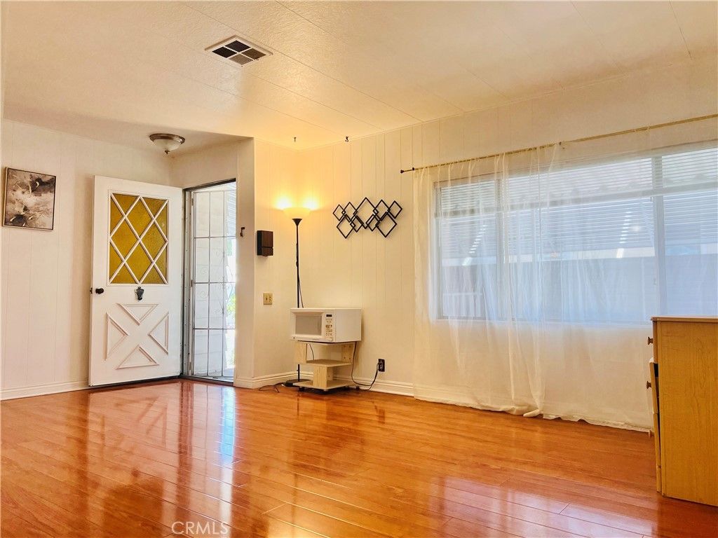 Image 5 of property listing at 1441 S Paso Real Avenue 321, Rowland Heights, CA 91748