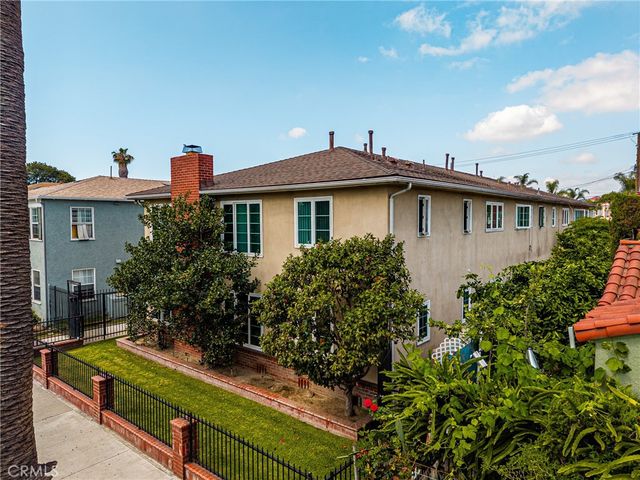 2045 Pine, Long Beach, CA 90806