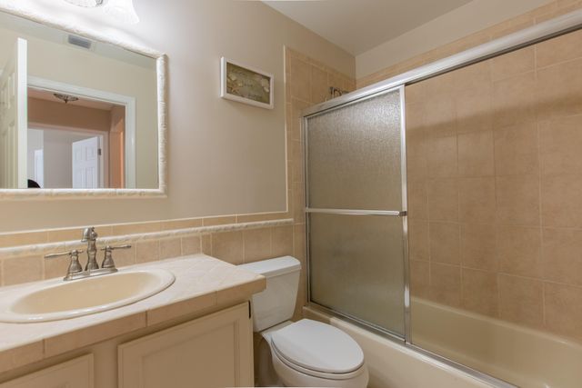 2689 Fairway Cove Court E, Wellington, FL 33414