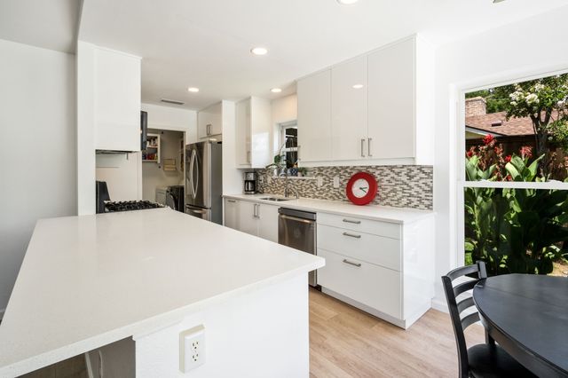 3524 Cromwell Street, Plano, TX 75075