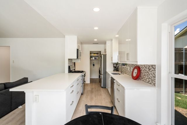 3524 Cromwell Street, Plano, TX 75075