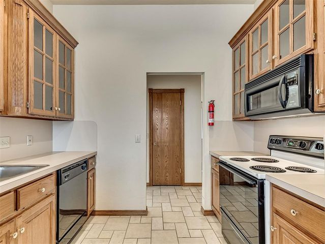 101 Halifax Way, Norman, OK 73069