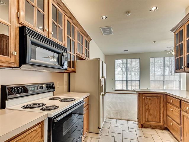 101 Halifax Way, Norman, OK 73069