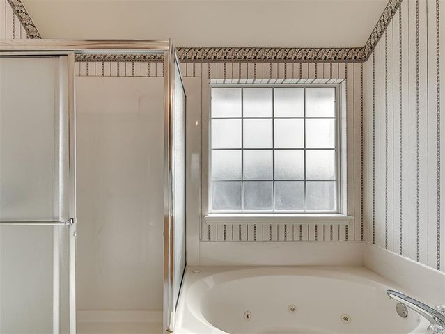 101 Halifax Way, Norman, OK 73069