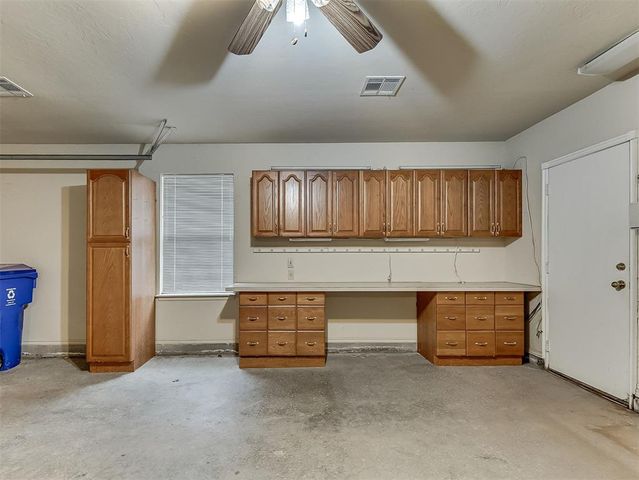 101 Halifax Way, Norman, OK 73069