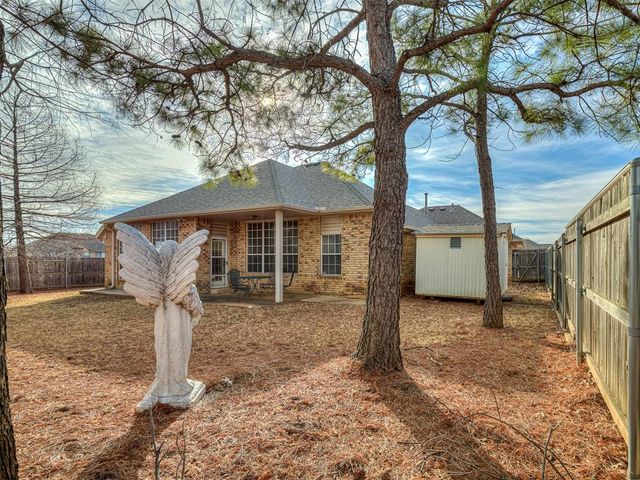 101 Halifax Way, Norman, OK 73069