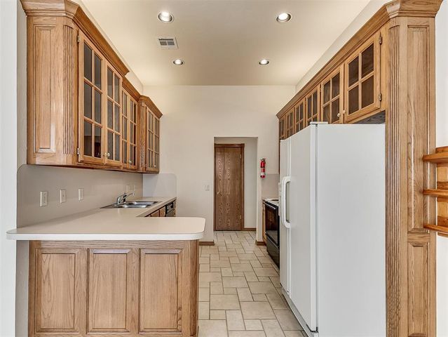 101 Halifax Way, Norman, OK 73069