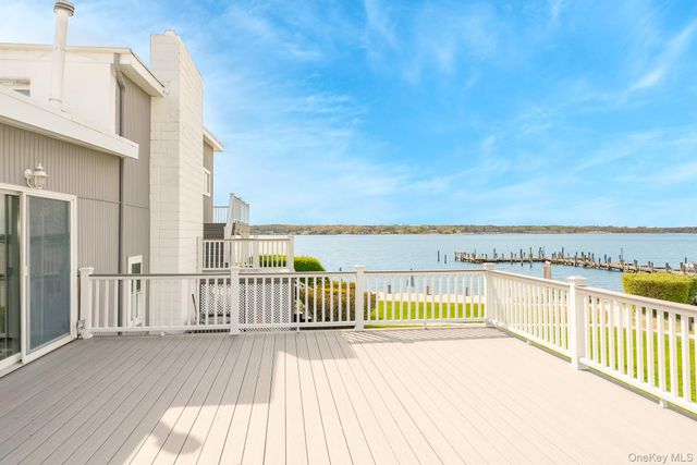 50 Rampasture Road 6, Hampton Bays, NY 11946