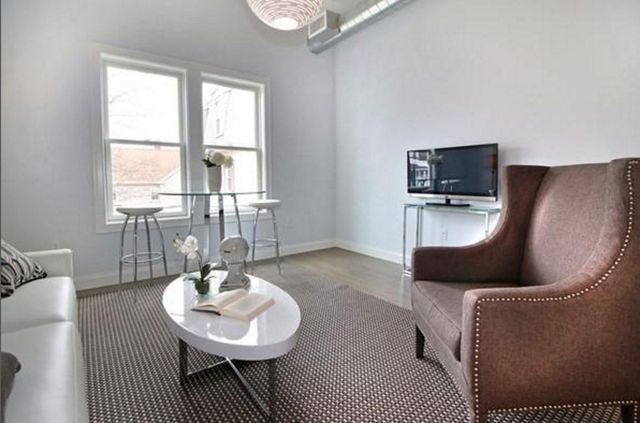 150 Green Street 2C, Melrose, MA 02176