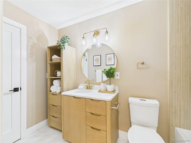 7205 S Gaylord Street G, Littleton, CO 80122