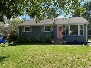 373 Margo Ln, Nashville, TN 37211