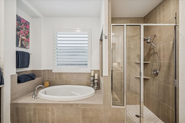 1004 Ivy Meadow Lane, Pinehurst, TX 77362