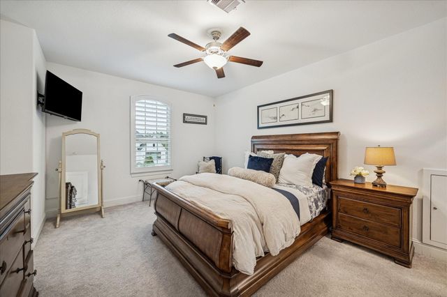 1004 Ivy Meadow Lane, Pinehurst, TX 77362