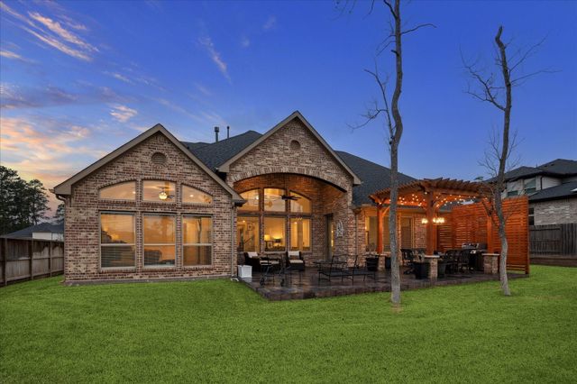 1004 Ivy Meadow Lane, Pinehurst, TX 77362