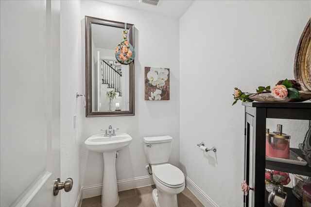 1004 Ivy Meadow Lane, Pinehurst, TX 77362