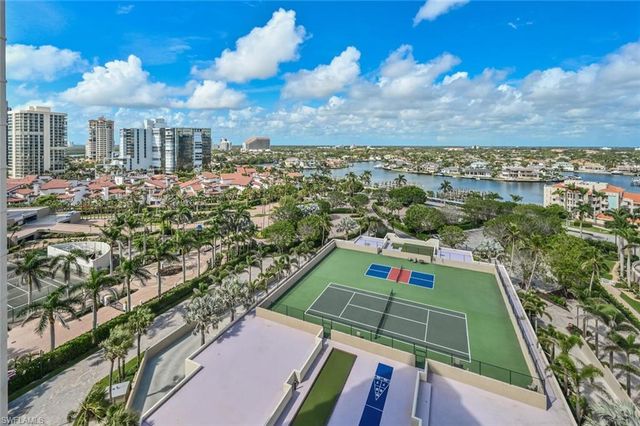 4551 Gulf Shore BLVD N 306, Naples, FL 34103