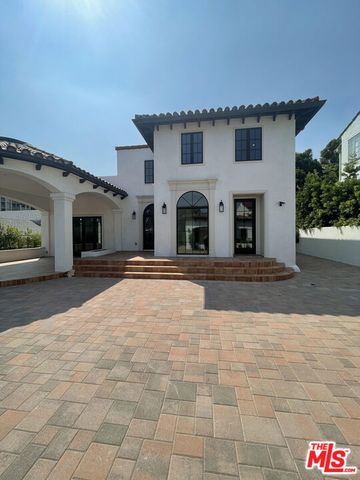2300 N Commonwealth Avenue, Los Angeles, CA 90027