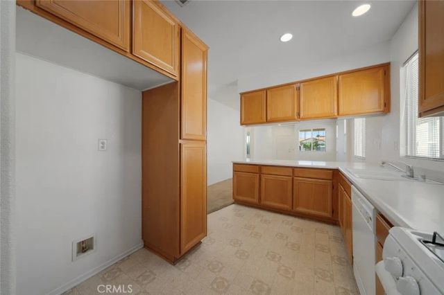 1085 Encanto Drive, San Jacinto, CA 92582