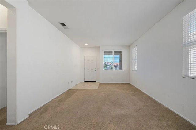 1085 Encanto Drive, San Jacinto, CA 92582