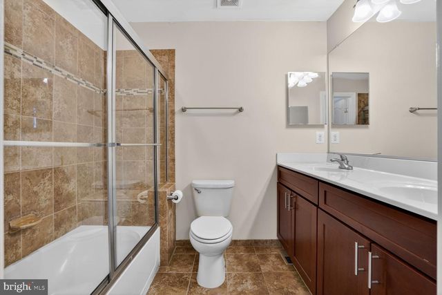 3711 CHIPPENDALE CIR, Woodbridge, VA 22193