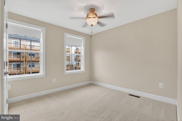 3711 CHIPPENDALE CIR, Woodbridge, VA 22193