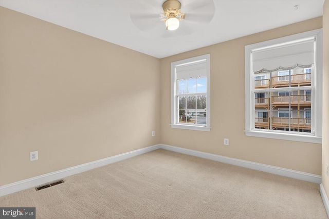 3711 CHIPPENDALE CIR, Woodbridge, VA 22193