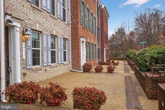 3711 CHIPPENDALE CIR, Woodbridge, VA 22193