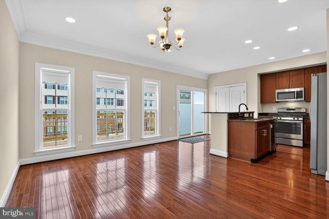 3711 CHIPPENDALE CIR, Woodbridge, VA 22193