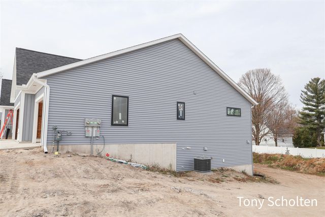 5145 Blendon Meadow Circle 28, Hudsonville, MI 49426