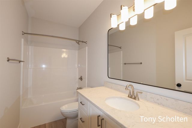 5145 Blendon Meadow Circle 28, Hudsonville, MI 49426