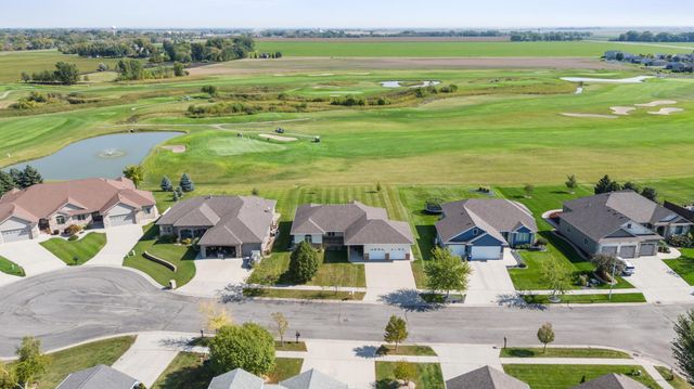 766 36th Street S, Moorhead, MN 56560