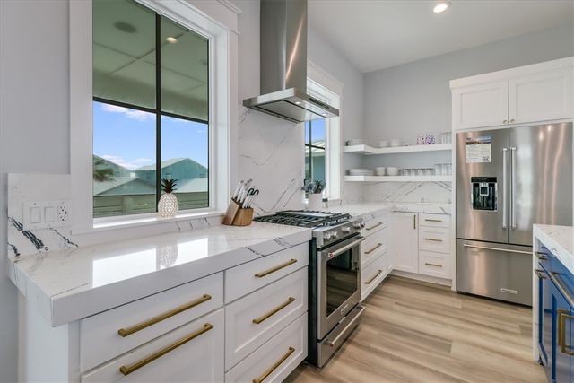 969 Banyan Beach Dr, Port Aransas, TX 78373