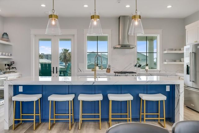 969 Banyan Beach Dr, Port Aransas, TX 78373