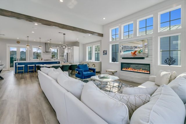 969 Banyan Beach Dr, Port Aransas, TX 78373