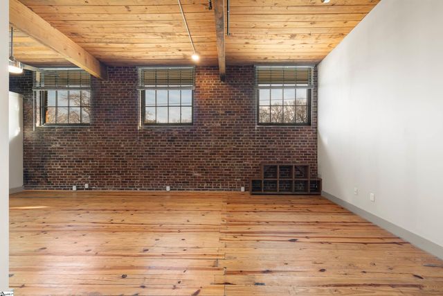 806 Green Avenue UNIT 215, Greenville, SC 29605