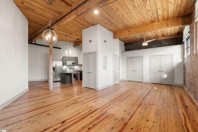 806 Green Avenue UNIT 215, Greenville, SC 29605