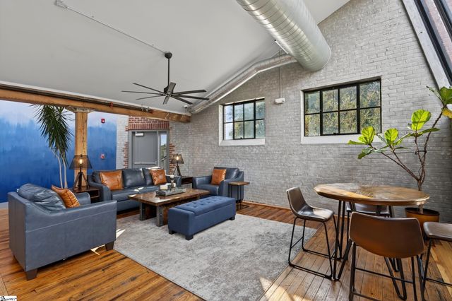 806 Green Avenue UNIT 215, Greenville, SC 29605