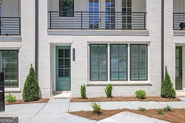 2636 Mackintosh Court, Atlanta, GA 30319