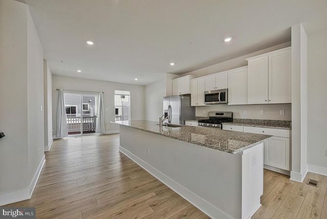 7268 CONTEE RD, Laurel, MD 20707