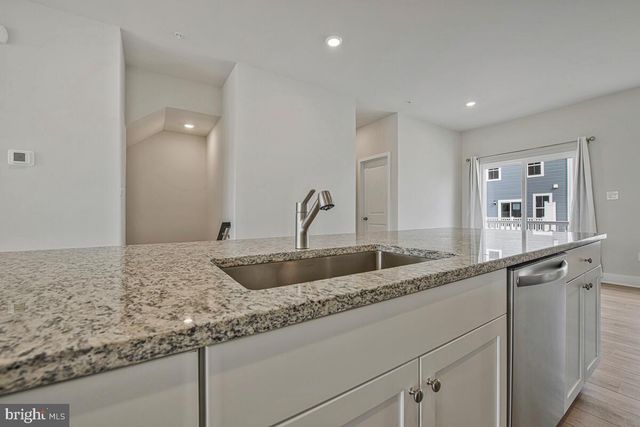 7268 CONTEE RD, Laurel, MD 20707