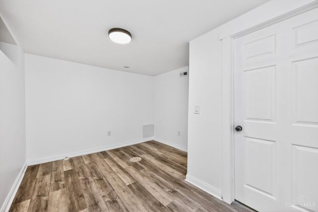 1989 Kinney Avenue, Cincinnati, OH 45207