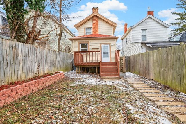 1989 Kinney Avenue, Cincinnati, OH 45207