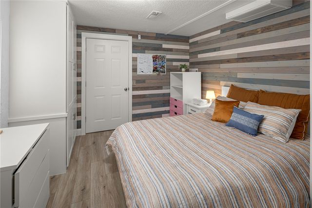 3601 W Seneca Court, Rogers, AR 72758
