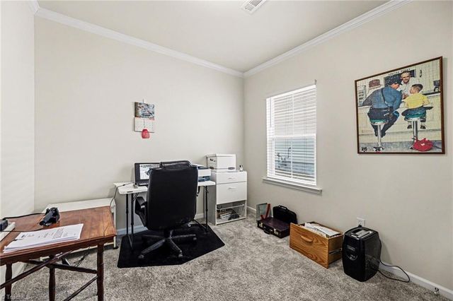 940 Bloomington Way, High Point, NC 27265