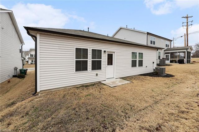 940 Bloomington Way, High Point, NC 27265